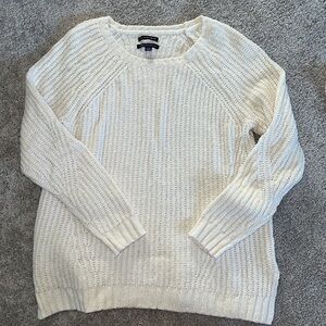 American eagle soft sweater. Rarely worn. Great condition